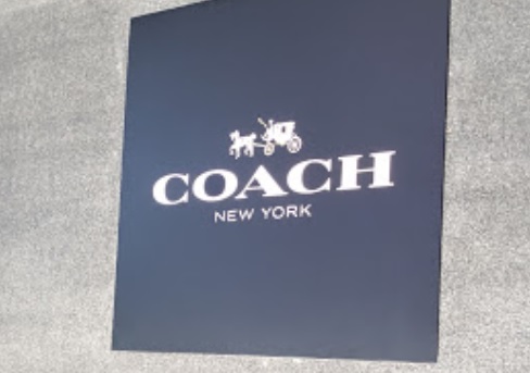 推介: COACH (Chinachem Golden Plaza)